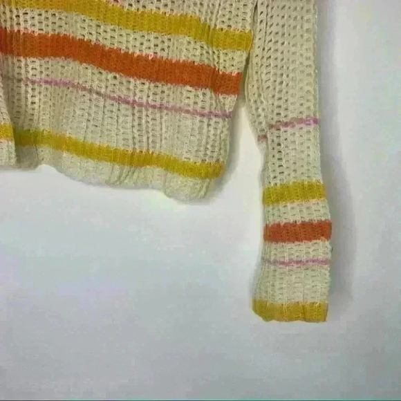 NWT Chelsea & violet open weave cropped sweater s - Picture 4 of 7